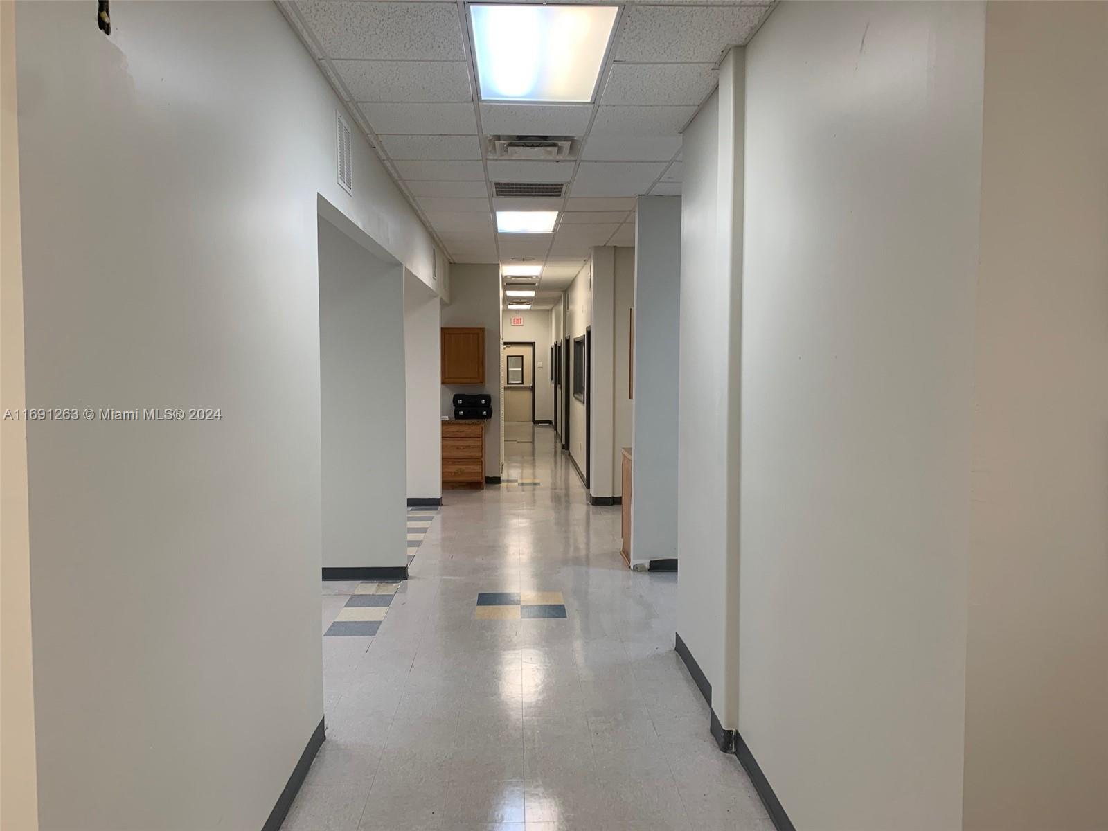 Office for Sale in Jacksonville Florida 32210